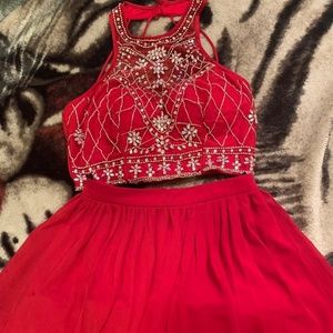 Sweet 15/16 sets and crown